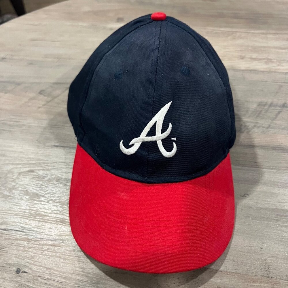 Atlanta Braves Classic Navy Blue & Red Mlb Baseball Cap Adjustable Snapback